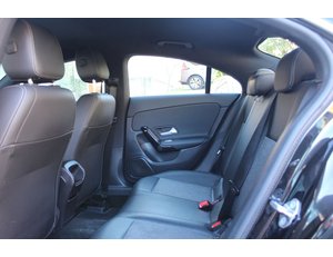 
										MERCEDES BENZ CLA MERCEDES 200 D DCT ES EL MODELO CLASE CLA180CDI 109CV full									