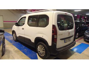 
										PEUGEOT RIFTER 1.5BLUEHDI 100CV ACTIVE full									