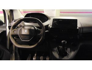 
										PEUGEOT RIFTER 1.5BLUEHDI 100CV ACTIVE full									