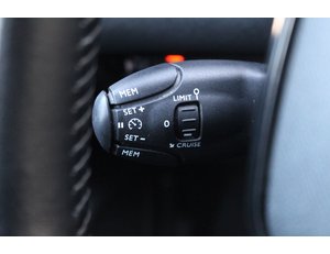 
										PEUGEOT 208 BLUEHDI 73KW (100CV) ALLURE full									