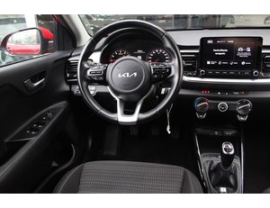 
										KIA STONIC 1.2 DPI 62KW (84CV) DRIVE full									