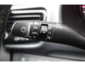 
										KIA STONIC 1.2 DPI 62KW (84CV) DRIVE full									