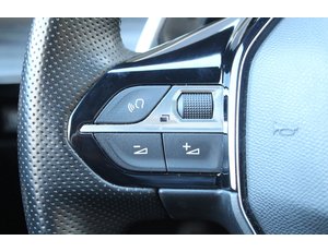 
										PEUGEOT 508 5P GT HYBRID 225 E-EAT8 full									