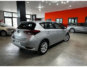 
										TOYOTA AURIS 1.8 140H HYBRID ACTIVE full									