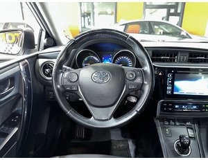 
										TOYOTA AURIS 1.8 140H HYBRID ACTIVE full									