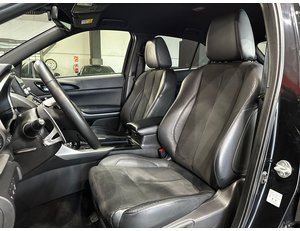 
										MITSUBISHI ECLIPSE CROSS 2.4 PHEV KAITEKI AUTO 4WD full									