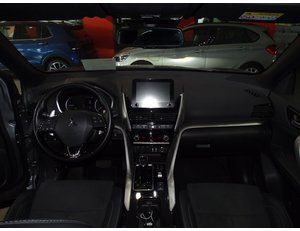 
										MITSUBISHI ECLIPSE CROSS 2.4 PHEV KAITEKI AUTO 4WD full									