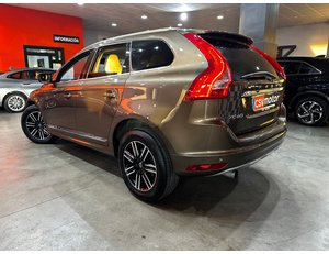 
										VOLVO XC60 XC-60 2.0 D3 SUMMUM full									