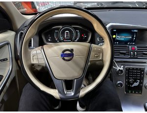 
										VOLVO XC60 XC-60 2.0 D3 SUMMUM full									