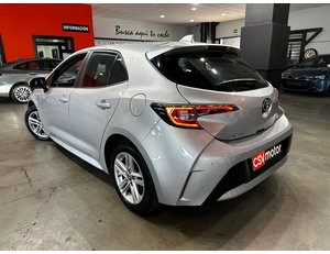 
										TOYOTA COROLLA 1.8 125H ACTIVE TECH E-CVT full									