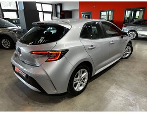 
										TOYOTA COROLLA 1.8 125H ACTIVE TECH E-CVT full									