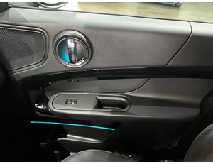
										MINI COUNTRYMAN COOPER S E ALL4 full									