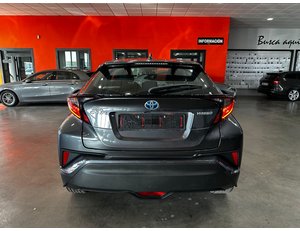 
										TOYOTA C-HR 1.8 125H ACTIVE full									