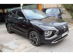 
										MITSUBISHI ECLIPSE CROSS 2.4 PHEV KAITEKI AUTO 4WD full									
