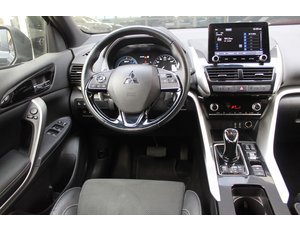 
										MITSUBISHI ECLIPSE CROSS 2.4 PHEV KAITEKI AUTO 4WD full									