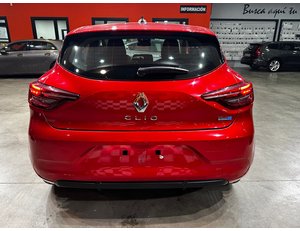 
										RENAULT CLIO INTENS E-TECH HIBRIDO 104 KW (140CV) full									