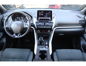 
										MITSUBISHI ECLIPSE CROSS 2.4 PHEV KAITEKI AUTO 4WD full									