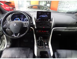 
										MITSUBISHI ECLIPSE CROSS 2.4 PHEV KAITEKI+ AUTO 4WD full									