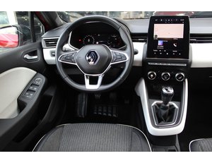 
										RENAULT CLIO TECHNO TCE 103 KW (140CV) full									
