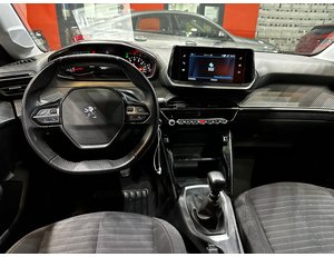 
										PEUGEOT 208 PURETECH 73KW (100CV) ACTIVE PACK full									