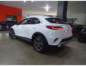 
										KIA XCEED 1.6 GDI PHEV 104KW (141CV) EMOTION full									