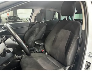 
										KIA SPORTAGE 1.6 T-GDI MHEV 110KW (150CV) DRIVE 4X2 full									