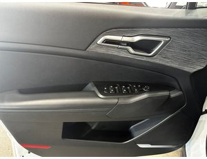 
										KIA SPORTAGE 1.6 T-GDI MHEV 110KW (150CV) DRIVE 4X2 full									