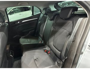 
										RENAULT MEGANE INTENS TCE 103 KW (140CV) GPF full									