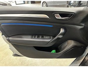 
										RENAULT MEGANE INTENS TCE 103 KW (140CV) GPF full									