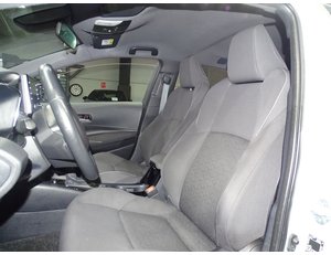 
										TOYOTA COROLLA 1.8 125H ACTIVE TECH E-CVT full									