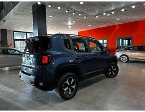 
										JEEP RENEGADE TRAILHAWK 4XE 1.3 PHEV 177KW(240CV) AT full									