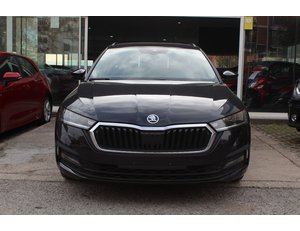 
										SKODA OCTAVIA COMBI 1.4 TSI 150KW(204CV)DSG PHEV STYLE full									