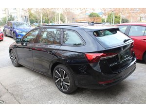 
										SKODA OCTAVIA COMBI 1.4 TSI 150KW(204CV)DSG PHEV STYLE full									