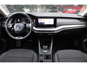 
										SKODA OCTAVIA COMBI 1.4 TSI 150KW(204CV)DSG PHEV STYLE full									