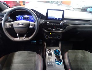 
										FORD KUGA ST-LINE X 2.5 DURATEC PHEV 165KW AUTO full									