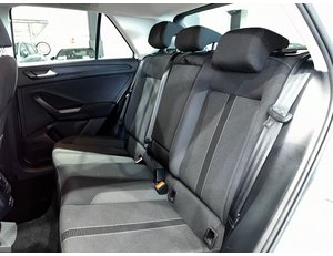 
										VOLKSWAGEN T-ROC LIFE 1.5 TSI 110KW (150CV) DSG full									