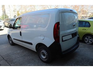 
										FIAT DOBLO CARGO 1.3MJET 95CV BASE full									