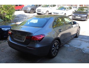 
										MERCEDES BENZ CLASE A MERCEDES A 180 D full									