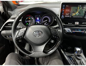 
										TOYOTA C-HR 1.8 125H ACTIVE full									