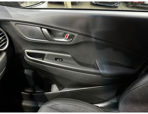 
										HYUNDAI KONA 100KW EV TECNO 2C full									
