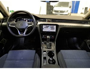 
										VOLKSWAGEN PASSAT VARIANT GTE 1.4 TSI E-POWER 115KW + 85KW full									