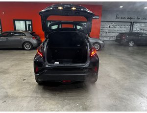 
										TOYOTA C-HR 1.8 125H ACTIVE full									