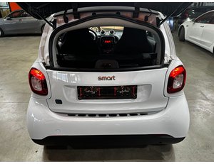 
										SMART FORTWO 60KW(81CV) EQ COUPE full									