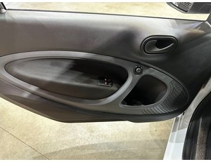 
										SMART FORTWO 60KW(81CV) EQ COUPE full									
