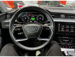 
										AUDI E-TRON ADVANCED 55 QUATTRO full									