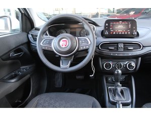 
										FIAT TIPO HB CITY LIFE 1.5 HYBRID 97KW (130CV) DCT full									