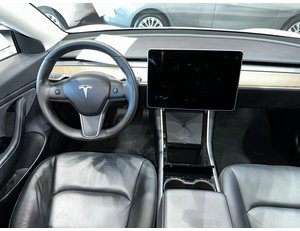 
										TESLA MODEL 3 GRAN AUTONOMIA AWD full									