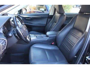 
										LEXUS NX 2.5 300H EXECUTIVE 4WD full									