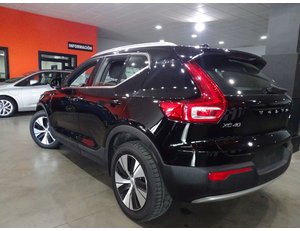 
										VOLVO XC40 1.5 T4 TWIN RECHARGE INSCRIPTION AUTO full									