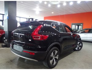 
										VOLVO XC40 1.5 T4 TWIN RECHARGE INSCRIPTION AUTO full									